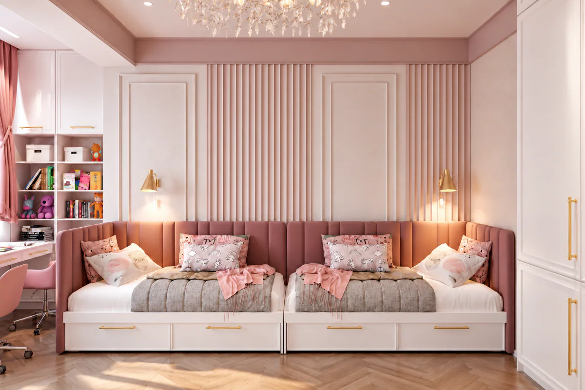 Quarto partilhado rosa com duas camas e painéis em relevo